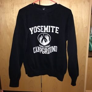 BRANDY MELVILLE SWEATER